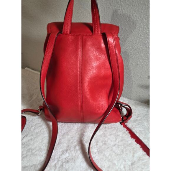 COACH F24385 Red Pebbled Leather Drawstring Park Turnlock Backpack - Picture 2 of 13
